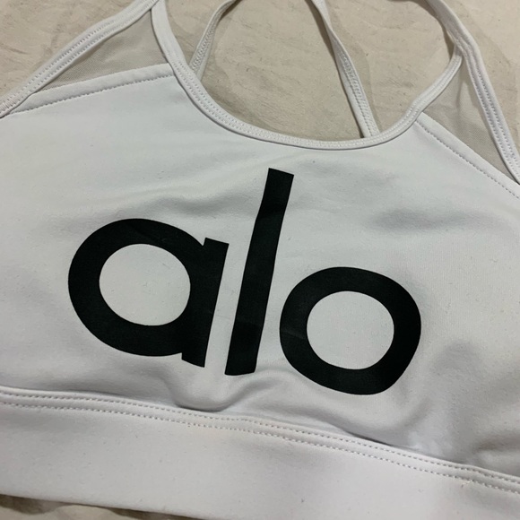 SOLD ALO Yoga Sport Bra - Picture 4 of 6